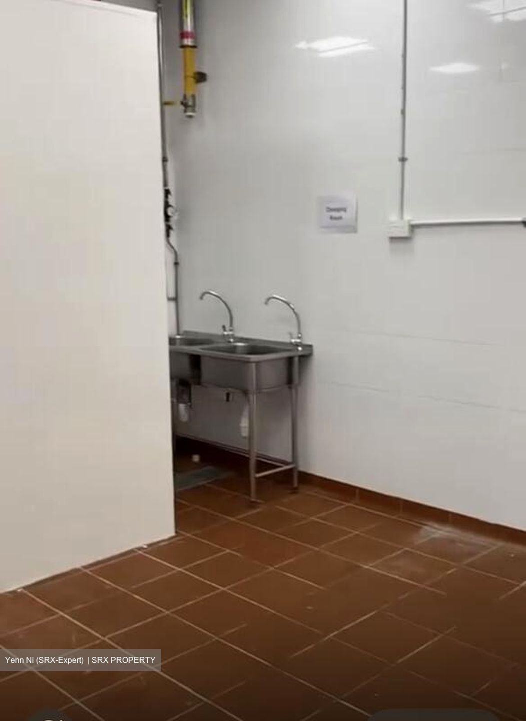 Woodlands 11 (D25), Factory #495536691